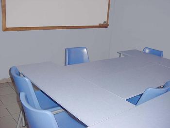 Στα θρανία οι δημόσιοι υπάλληλοι