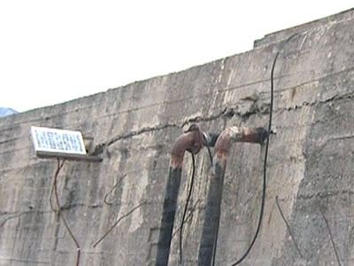 Πίνουν νερό δηλητήριο