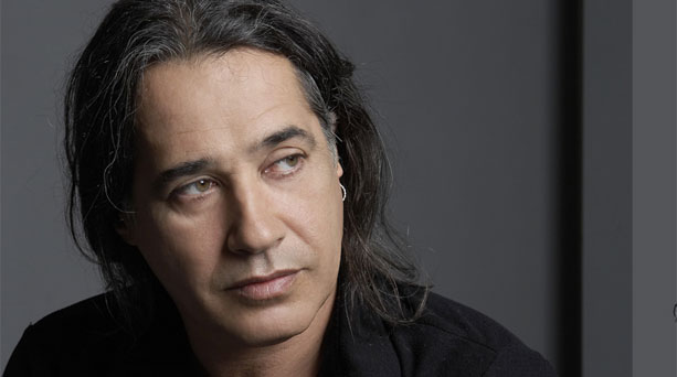 “Δεν είναι σοβαρός θεσμός…”