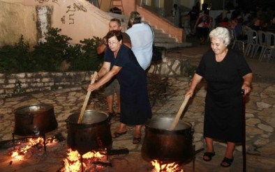 Έκλεψαν τα καζάνια της Παναγιάς