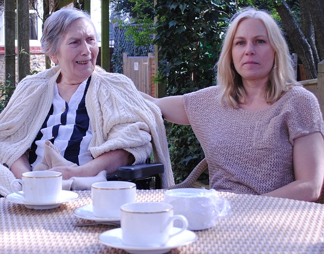 Κακοποίηση ηλικιωμένης