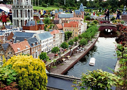 Σε λιτότητα και η Ολλανδία