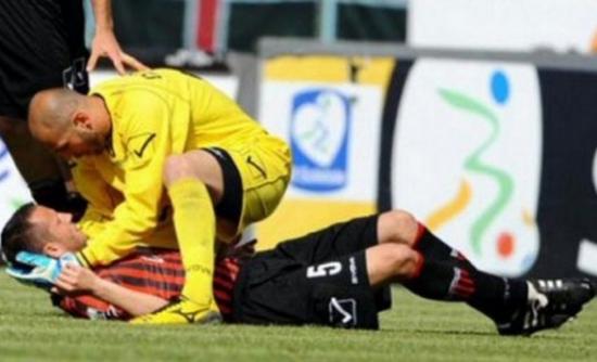 Κατέρρευσε ποδοσφαιριστής