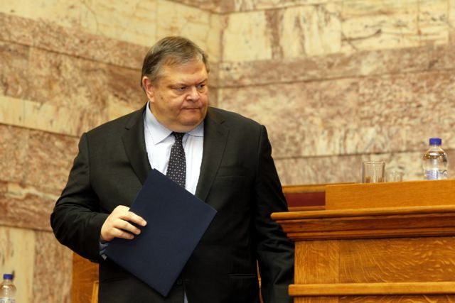 Συνεδριάζουν στο ΠΑΣΟΚ