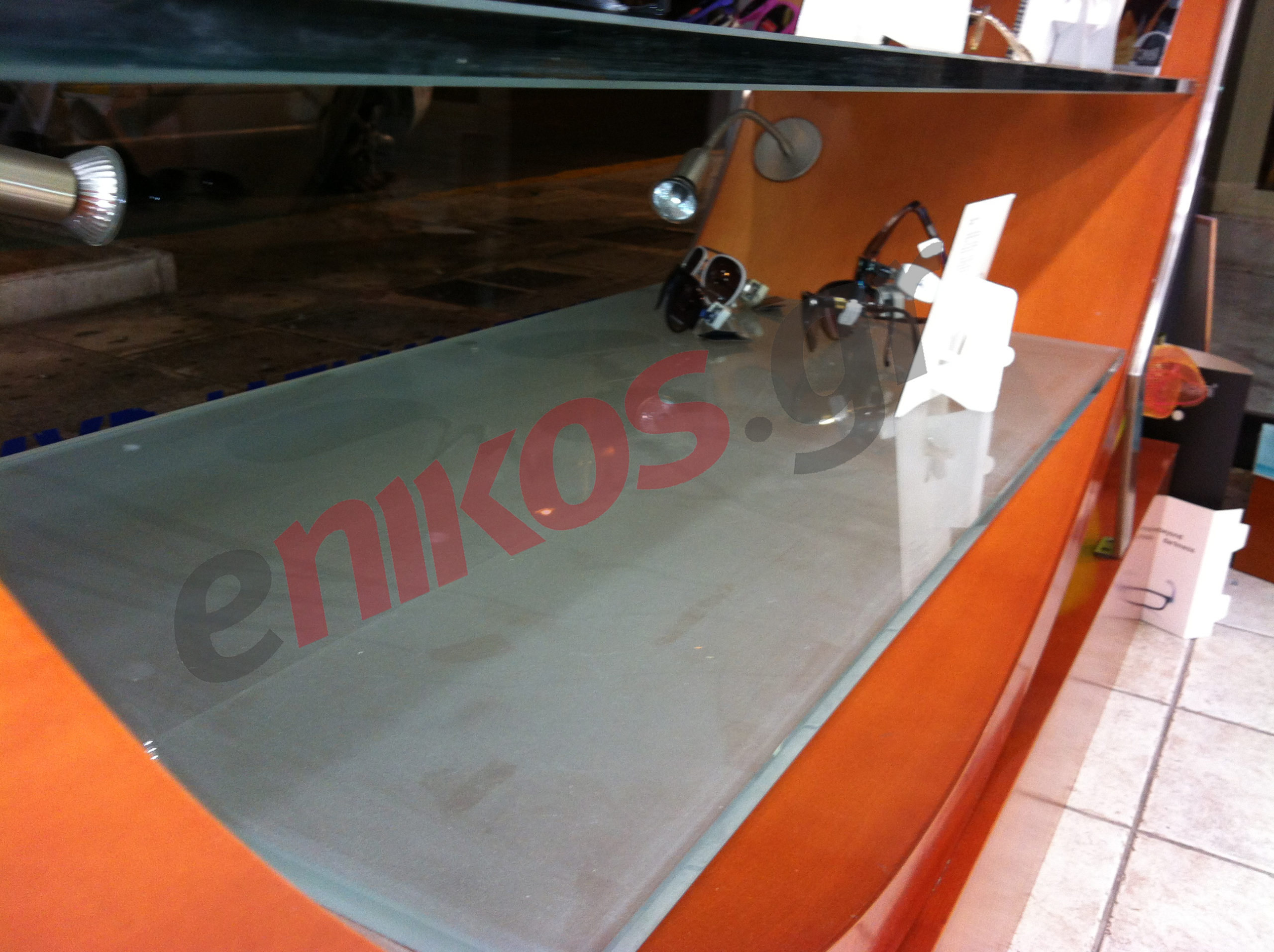 Ντοκουμέντο-Ό,τι άφησαν οι διαρρήκτες