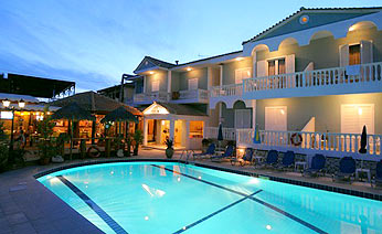 Ξενοδόχοι: “Πτώση 50%”