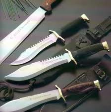 Μαχαίρια και μπαλτάδες στο ιχ