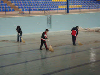Καθάρισαν το κολυμβητήριο