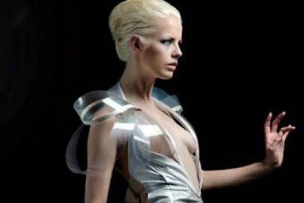 Φόρεμα που… προδίδει