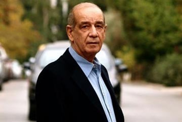 Αφιερώματα στον Μητροπάνο