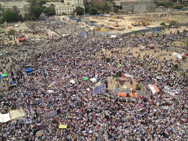 Τώρα-Συγκέντρωση στην πλατεία Ταχρίρ