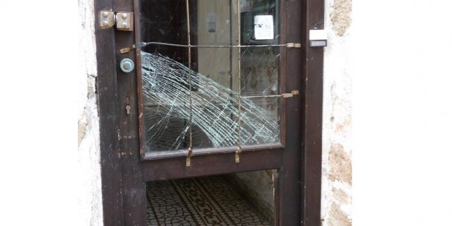 Επίθεση σε στέκι μεταναστών