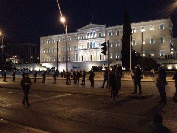 Τώρα-Χτύπησαν δημοσιογράφους
