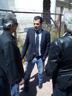 Ανέλαβε δικηγόρος των κατοίκων