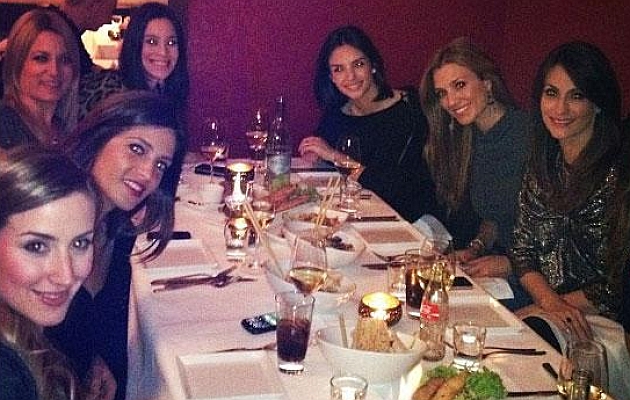 Το έριξαν έξω τα κορίτσια