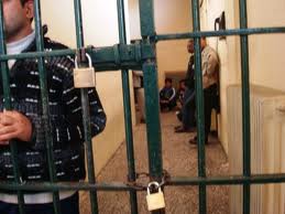 Συνεχίζουν τις απεργίες