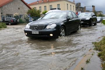 Πλημμύρισε η Πάτρα