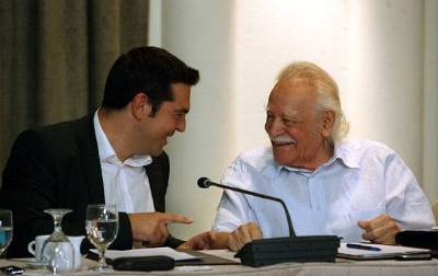 Επικεφαλής ο Γλέζος