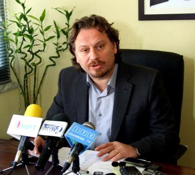 Blogger εκβίαζε βουλευτή