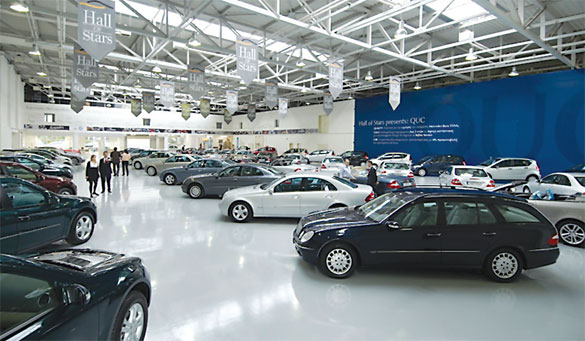 Με σπασμένα φρένα στην κατηφόρα