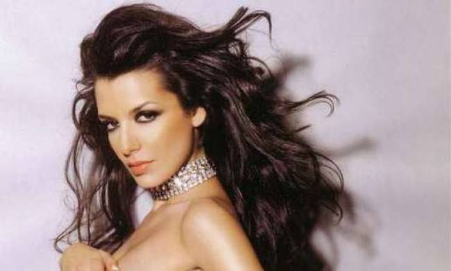 Ο έρωτας της χτύπησε την πόρτα…