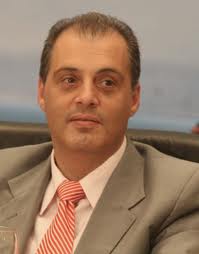 “Να πάνε οι υπουργοί στη Ζουράφα”