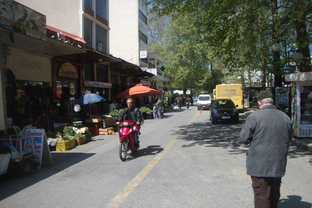 Άδειασε η λαϊκή…