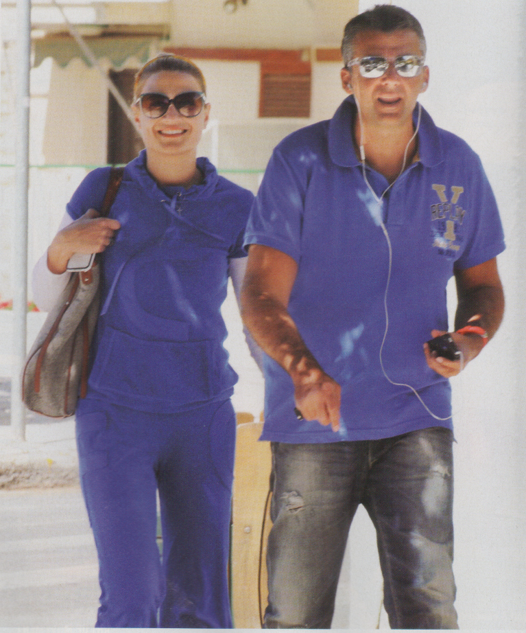 Πρώτο Πάσχα με το γιο τους