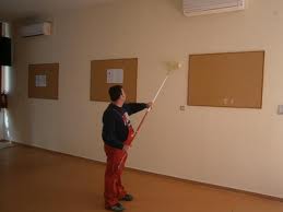 Γονείς βάφουν τα σχολεία!