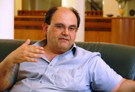 Ο Δ. Καζάκης στον Real fm