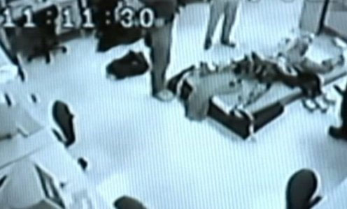 Έκαναν ηλεκτροσόκ σε μαθητή