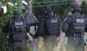 Τους άφησαν ελεύθερους