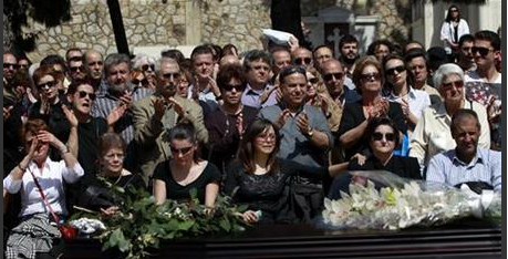 Το Reuters για τις αυτοκτονίες