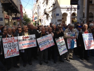 Τώρα- Πορεία συνταξιούχων