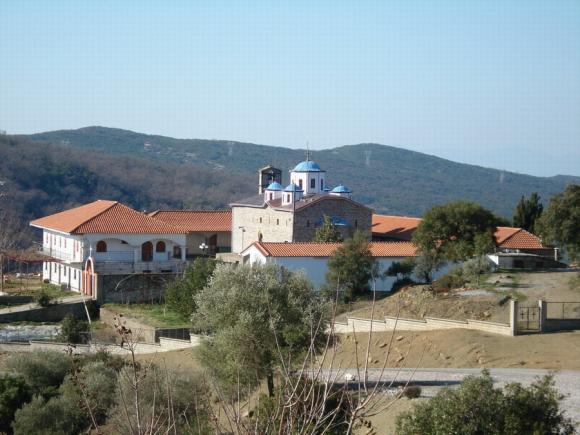 Έκλεψαν λείψανα Αγίων