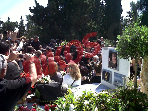 Τώρα-Συγκίνηση στο τελευταίο αντίο