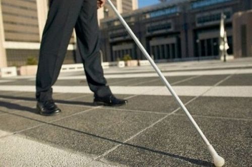 Τυφλοί βρήκαν το φως τους…