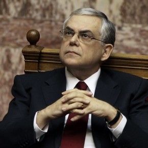 Και Smart, και Παπαδήμος