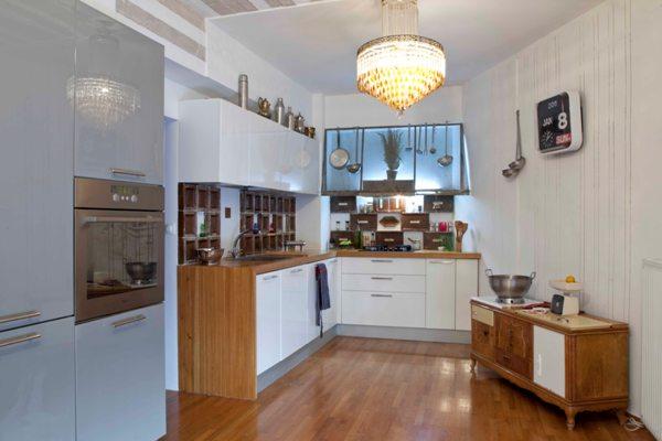 “Το σπίτι της… κρίσης”