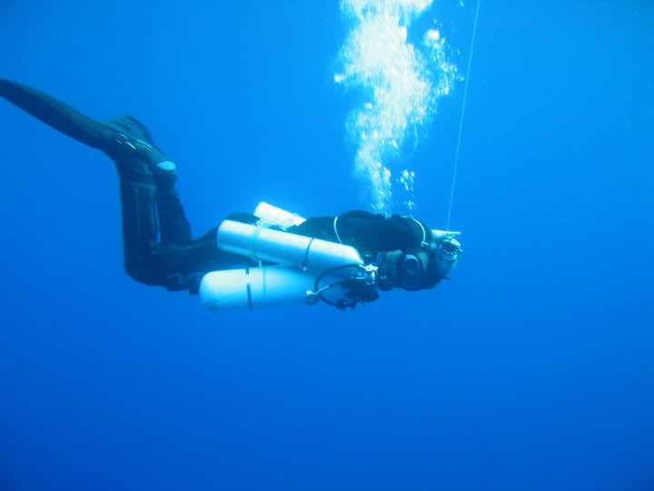 Βρήκε καραμπίνα στο βυθό