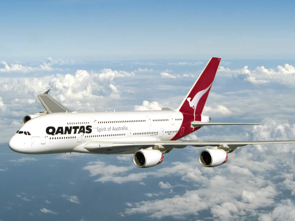 “Σπάει” στα δύο η Qantas