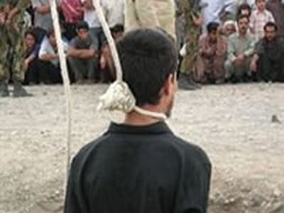 Κρέμασαν 14 λαθρέμπορους