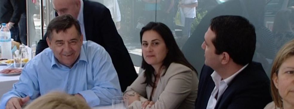 Στο αναψυκτήριο του ΛΑΟΣ