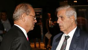 Μένουν και… επιμένουν