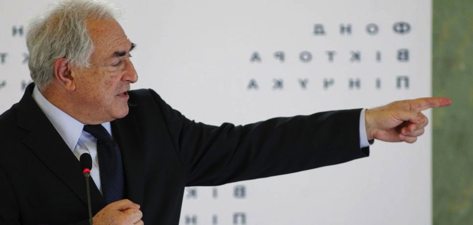 Κατέθεσε αγωγή ο Στρος Καν