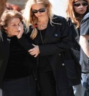 Α.Βίσση: το “αντίο” στον πατέρα της