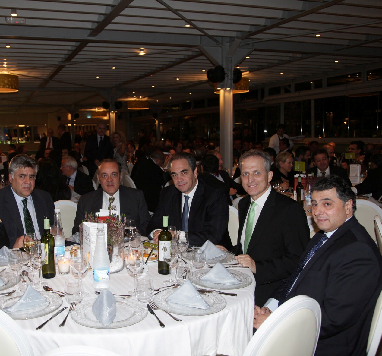 “Έχετε ιστορική ευθύνη”