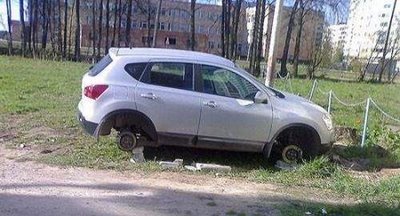 Του πήραν και τις ρόδες