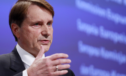 Έκαψαν το αμάξι της κ.Ράϊχενμπαχ