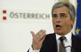 “Δεν υποκύπτουμε σε εκβιασμούς”